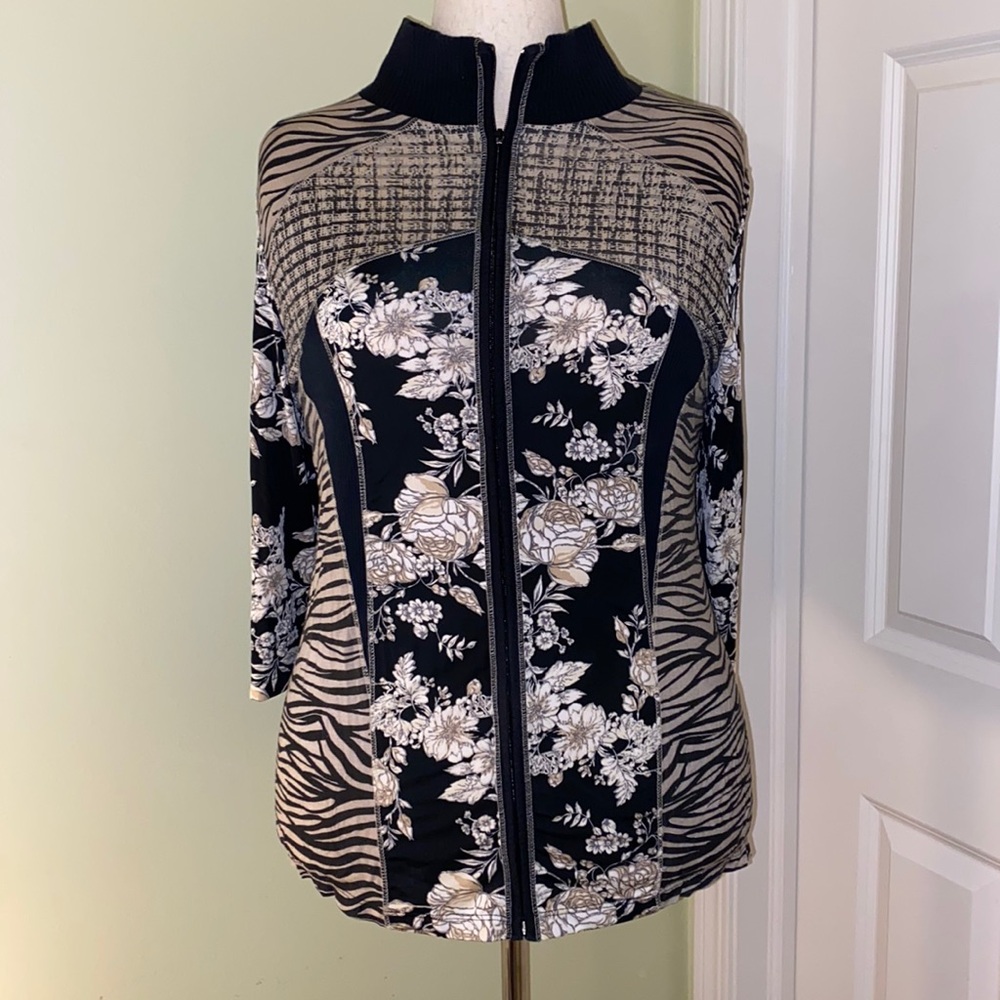 Vanilla Sugar vintage black/offwhite/floral zipper 3/4 sleeve jacket (XL-L)